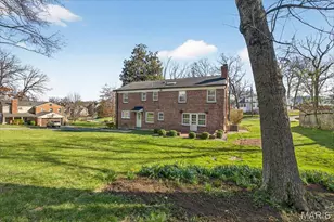 61 York Dr, Brentwood, MO 63144 - Photo 33