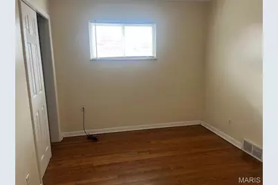 8456 Braddock Drive, University City, MO 63132 - Photo 15