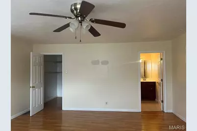 8456 Braddock Drive, University City, MO 63132 - Photo 9