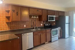 8456 Braddock Dr, University City, MO 63132 - Photo 5