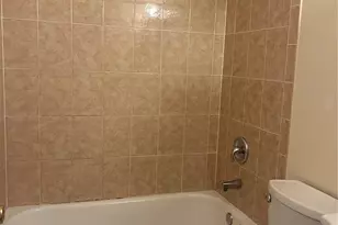 8456 Braddock Dr, University City, MO 63132 - Photo 13