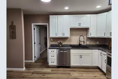 3169 Pennsylvania Avenue, Saint Louis, MO 63118 - Photo 5