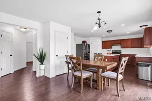 204 Charlestowne Place Dr, Saint Charles, MO 63301 - Photo 7