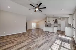 3403 Weatherby Ln, Farmington, MO 63640 - Photo 7