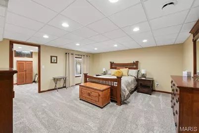 21 W Village Drive W, Saint Charles, MO 63303 - Photo 21