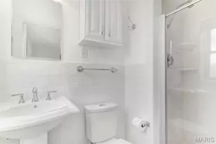 347 Dielman Rd, Saint Louis, MO 63132 - Photo 33