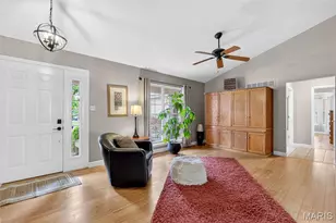 7 Autumn Valley Ct, O'Fallon, MO 63366 - Photo 5