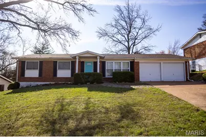 12220 Tempo Drive, Saint Louis, MO 63146 - Photo 1