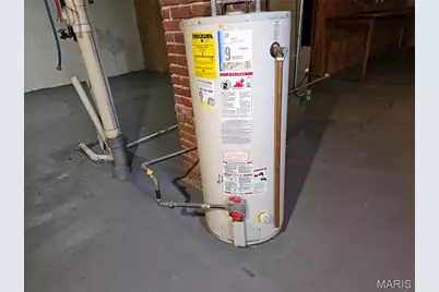 2408 Charlack Avenue, Overland, MO 63114 - Photo 41