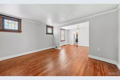2408 Charlack Avenue, Overland, MO 63114 - Photo 7