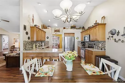 9727 Round Table Court, Hillsboro, MO 63050 - Photo 17