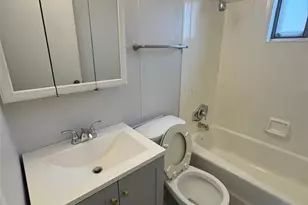 10504 Earl Dr, Saint Louis, MO 63136 - Photo 7