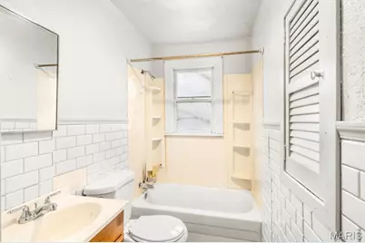 6401 Jesse Jackson Avenue, Saint Louis, MO 63121 - Photo 13