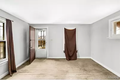 6401 Jesse Jackson Avenue, Saint Louis, MO 63121 - Photo 9