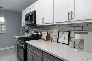 10231 Monarch Dr, Saint Louis, MO 63136 - Photo 17