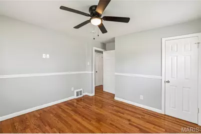 9863 Eastdell Drive, Dellwood, MO 63136 - Photo 13