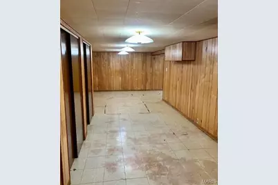 128 Fenwick Drive, Ferguson, MO 63135 - Photo 13