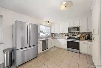 215 Straightoak Court, Ballwin, MO 63021 - Photo 15