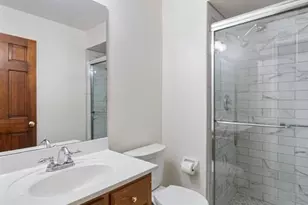 215 Straightoak Ct, Ballwin, MO 63021 - Photo 19