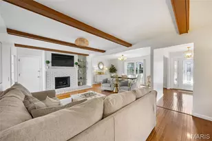 215 Straightoak Ct, Ballwin, MO 63021 - Photo 3