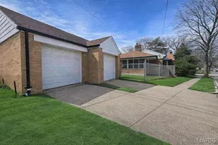 6100 Carlsbad Ave, Saint Louis, MO 63116 - Photo 3