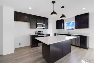 1026 Franklin Ct, Sullivan, MO 63080 - Photo 9