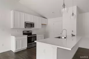 1028 Westhaven Blvd, Wentzville, MO 63385 - Photo 13