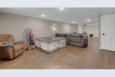 9 Treecrest Court, Fenton, MO 63026 - Photo 31