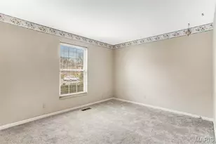 4298 Chateau De Ville Dr, Unincorporated, MO 63129 - Photo 19