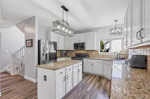 706 Rolling Wind Dr, O'Fallon, MO 63368 - Photo 7