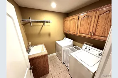 2206 Cherry Blossom Cir. Circle, Lebanon, MO 65536 - Photo 33