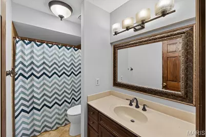 11068 Graeser Lane, Saint Louis, MO 63141 - Photo 37