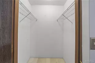 2052 Waybridge Ln, Fenton, MO 63026 - Photo 11