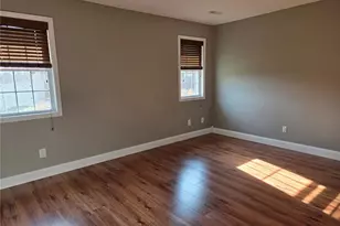 692 Hummingbird Ln, Hannibal, MO 63401 - Photo 11