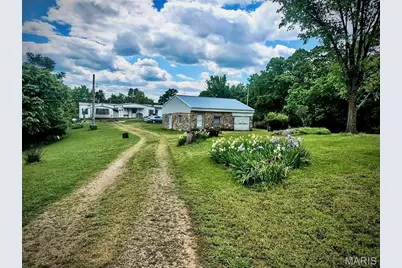 300 Russell Street #A & B, Sullivan, MO 63080 - Photo 1