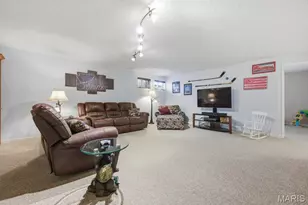 1138 Silo Bend Dr, Wentzville, MO 63385 - Photo 21