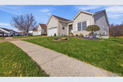 1138 Silo Bend Drive #327A, Wentzville, MO 63385 - Photo 3