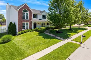 2100 7 Oaks Dr, Saint Charles, MO 63303 - Photo 29