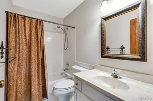 2100 7 Oaks Dr, Saint Charles, MO 63303 - Photo 19