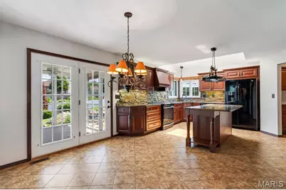 2100 Seven Oaks Drive, Saint Charles, MO 63303 - Photo 11
