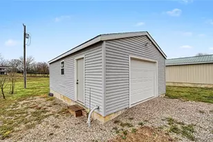 30421 Peach Blossom Ln, Lebanon, MO 65536 - Photo 37