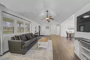 30421 Peach Blossom Ln, Lebanon, MO 65536 - Photo 7