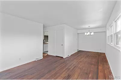 10500 Prestwick Drive, Unincorporated, MO 63137 - Photo 5