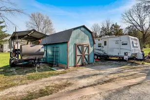 950 Martha Ave, Catawissa, MO 63015 - Photo 23