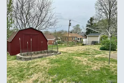 9133 Kit Drive, Saint Louis, MO 63123 - Photo 17