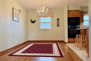 9133 Kit Dr, Saint Louis, MO 63123 - Photo 5