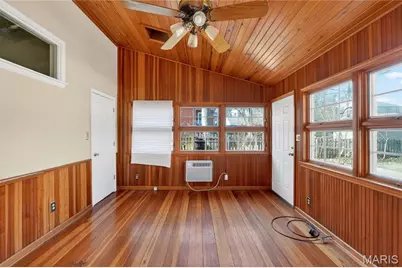 461 Catalina Avenue, Webster Groves, MO 63119 - Photo 17