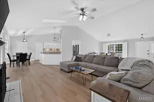 2707 Post Meadows Dr, O'Fallon, MO 63368 - Photo 9
