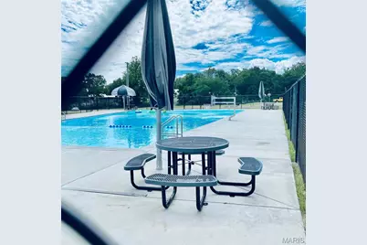 8842 38 36B Bookholtz Drive, French Village, MO 63036 - Photo 33