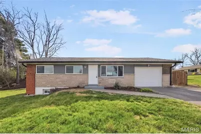 10609 Lochness Court, Saint Louis, MO 63114 - Photo 1